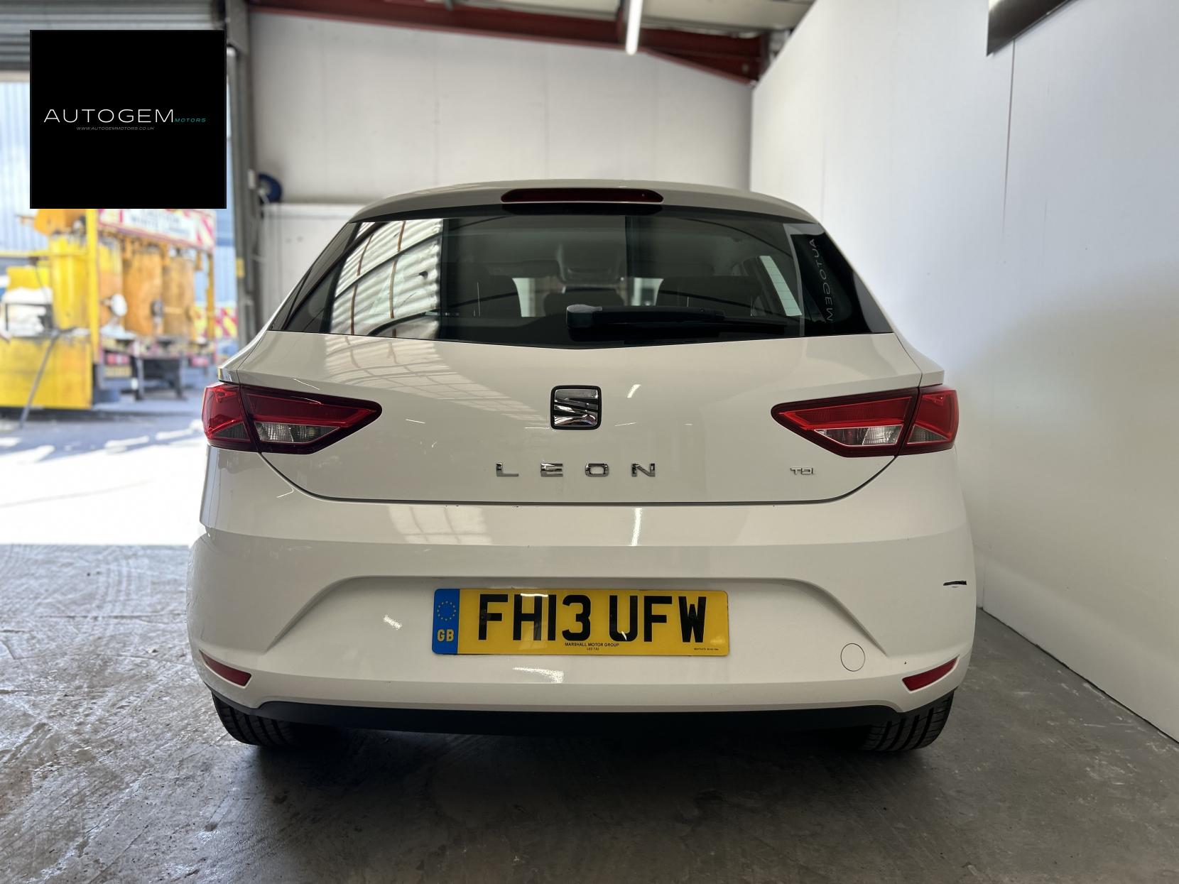 SEAT Leon 2.0 TDI CR SE Hatchback 5dr Diesel Manual Euro 5 (s/s) (150 ps)