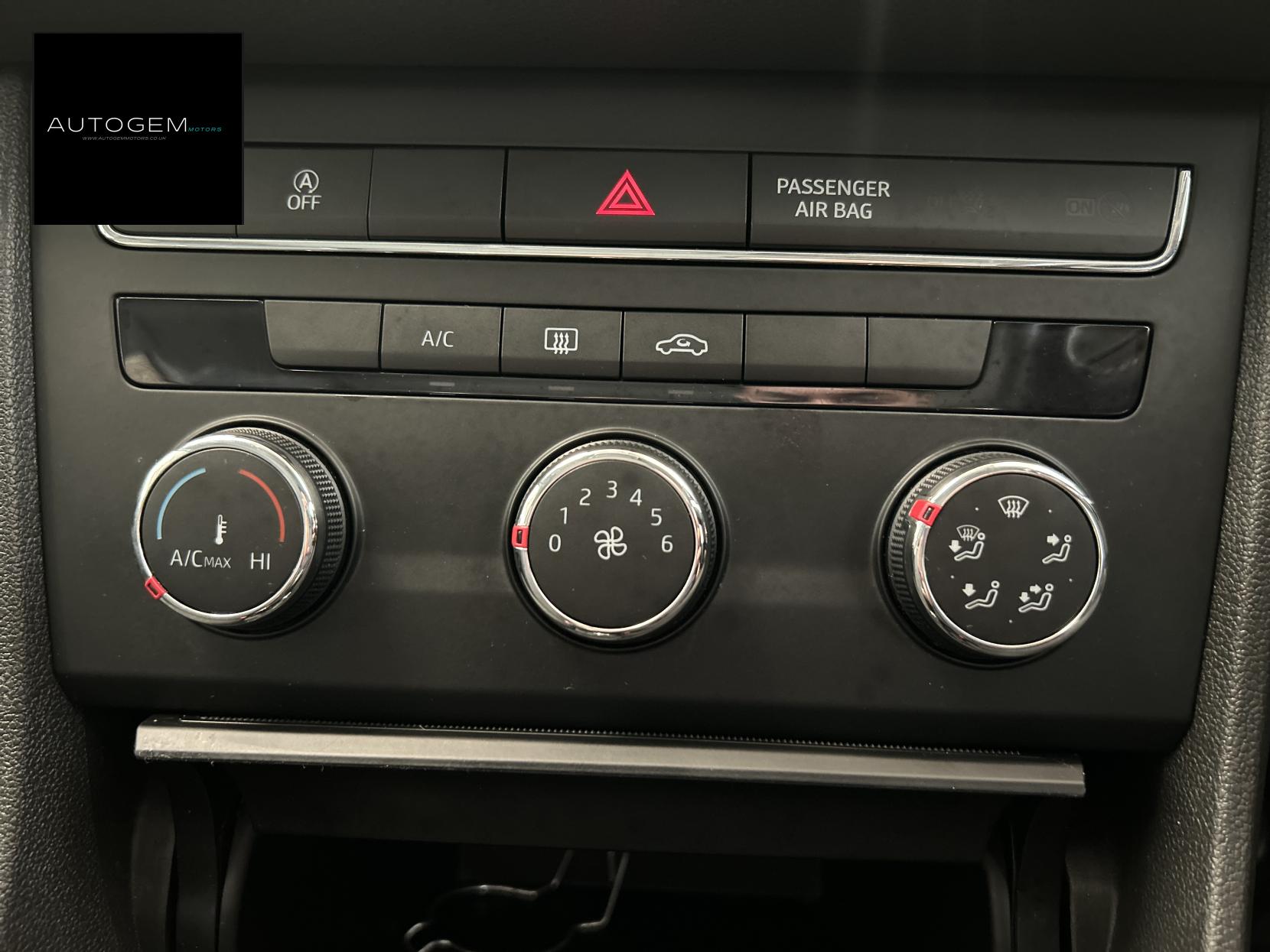 SEAT Leon 2.0 TDI CR SE Hatchback 5dr Diesel Manual Euro 5 (s/s) (150 ps)