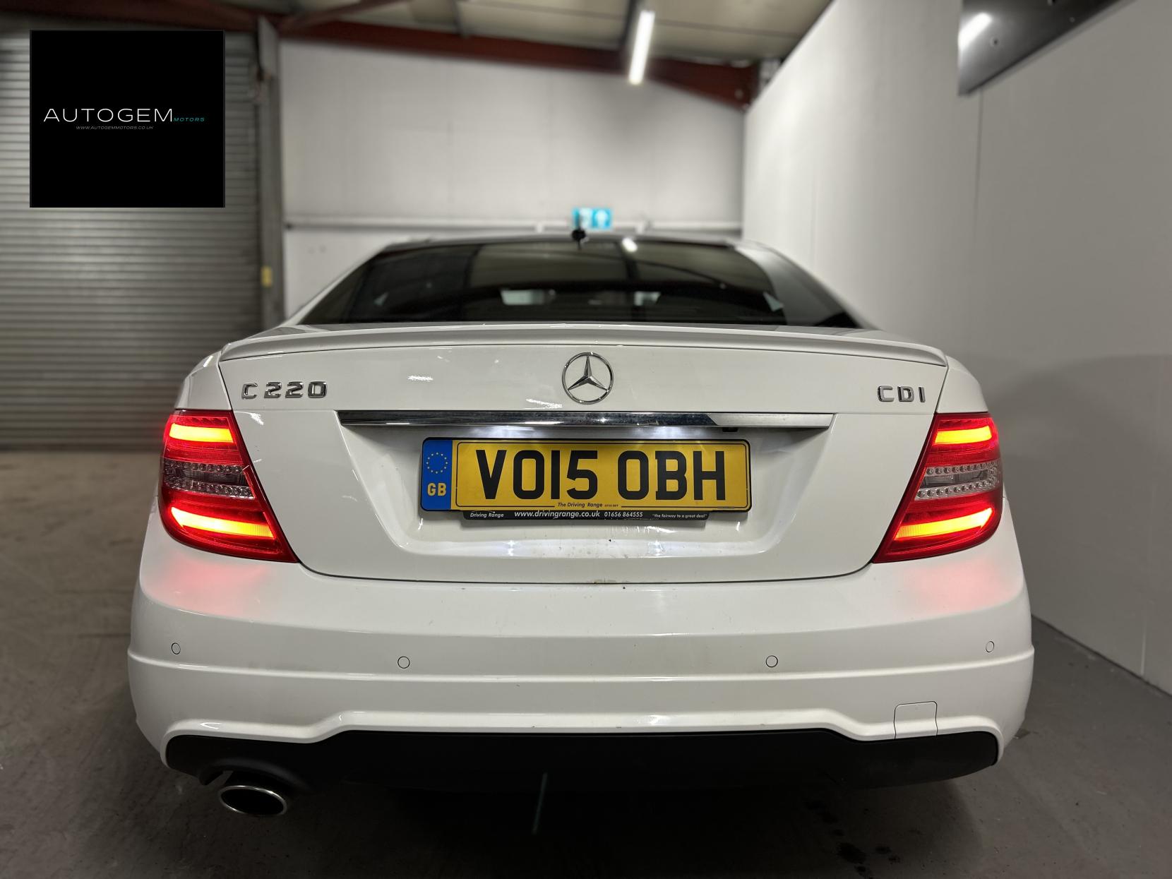 Mercedes-Benz C Class 2.1 C220 CDI AMG Sport Edition Coupe 2dr Diesel G-Tronic+ Euro 5 (s/s) (170 ps)