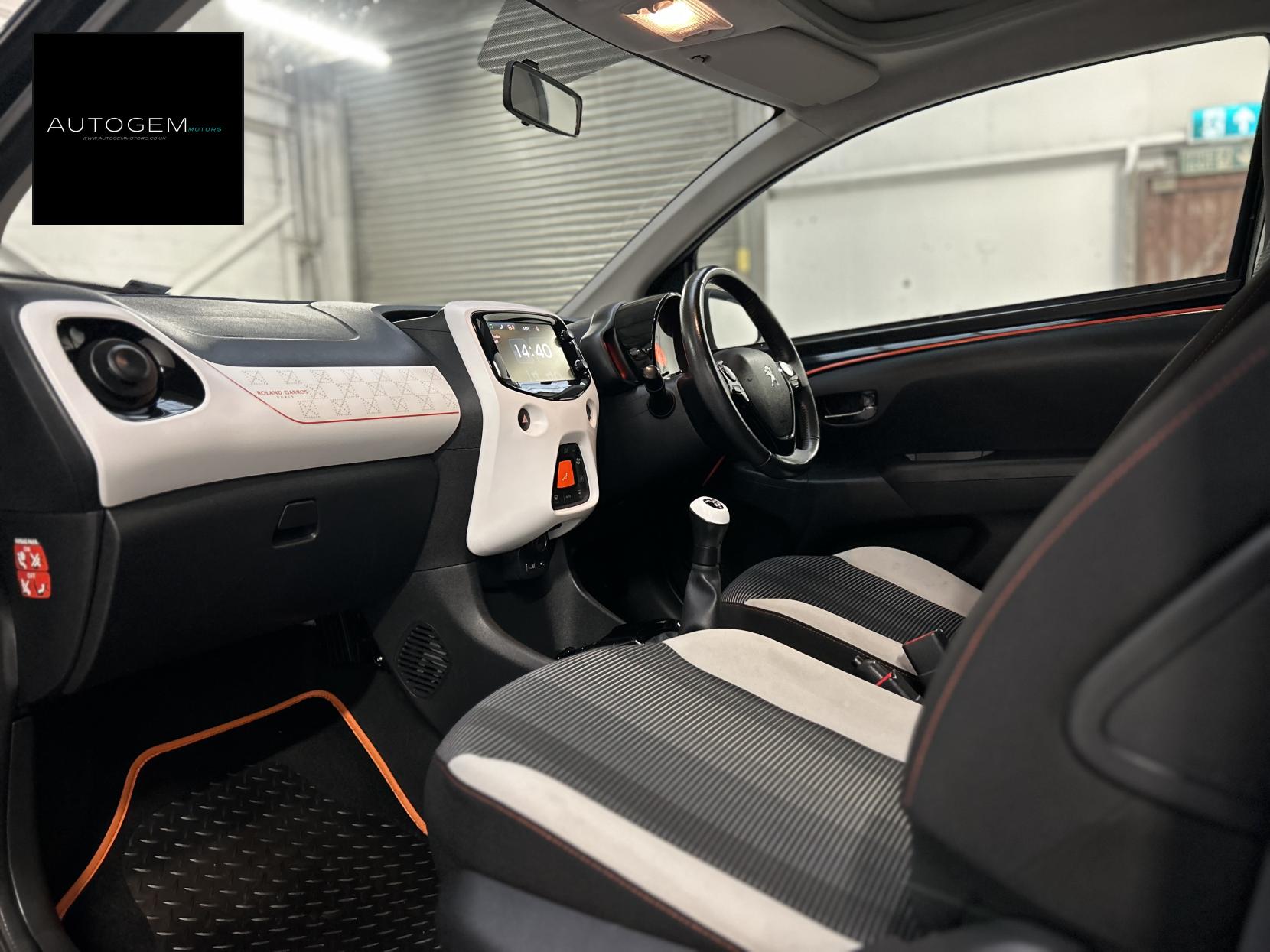 Peugeot 108 1.2 PureTech Roland Garros Top! 3dr Petrol Manual Euro 6 (82 ps)