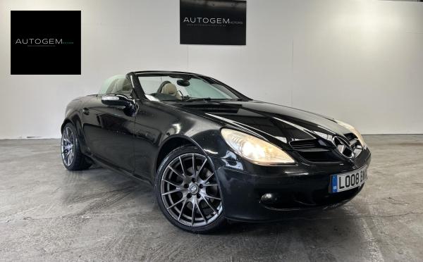 Mercedes-Benz SLK 3.0 SLK280 Convertible 2dr Petrol G-Tronic Euro 4 (231 ps)