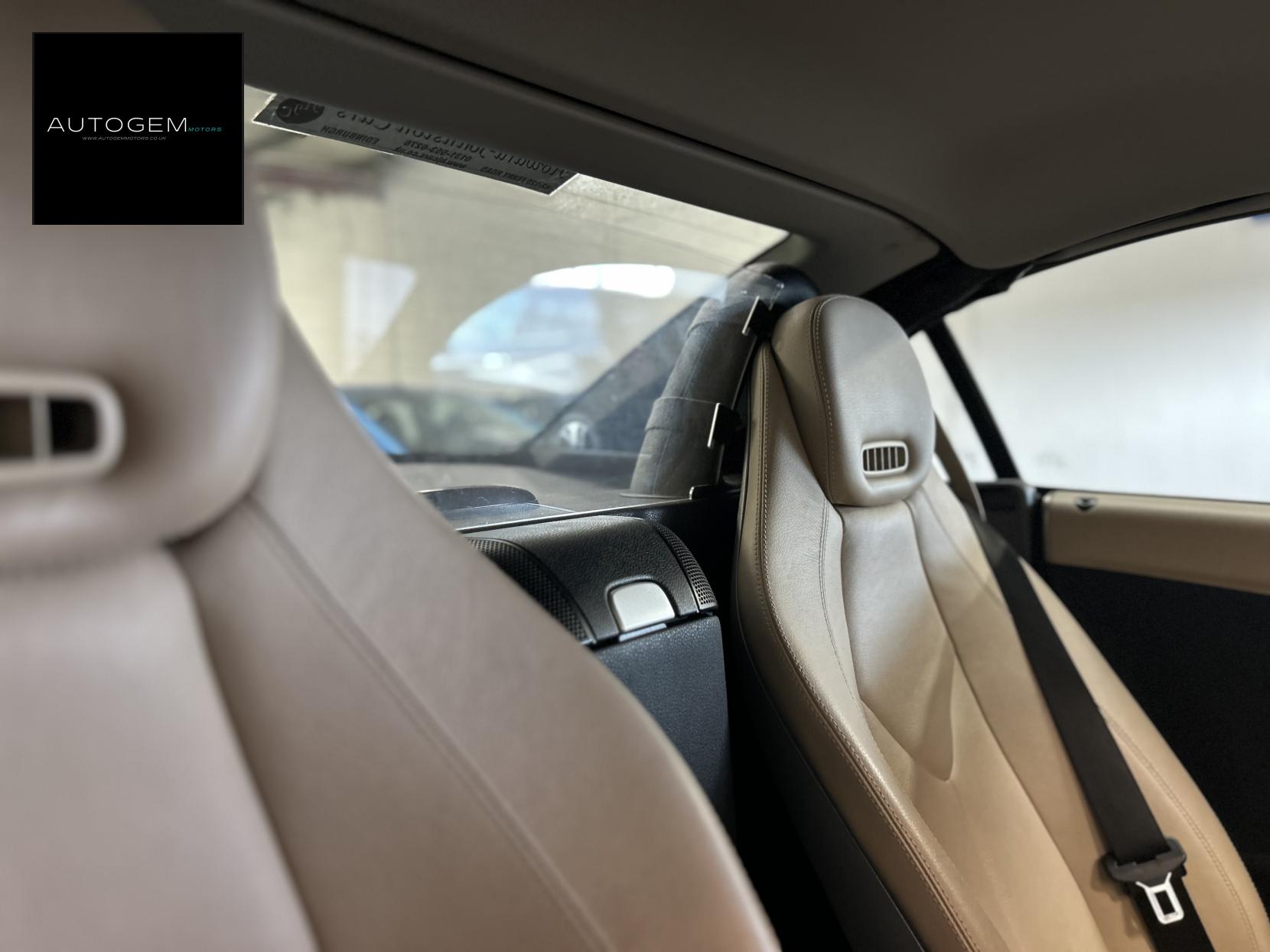 Mercedes-Benz SLK 3.0 SLK280 Convertible 2dr Petrol G-Tronic Euro 4 (231 ps)