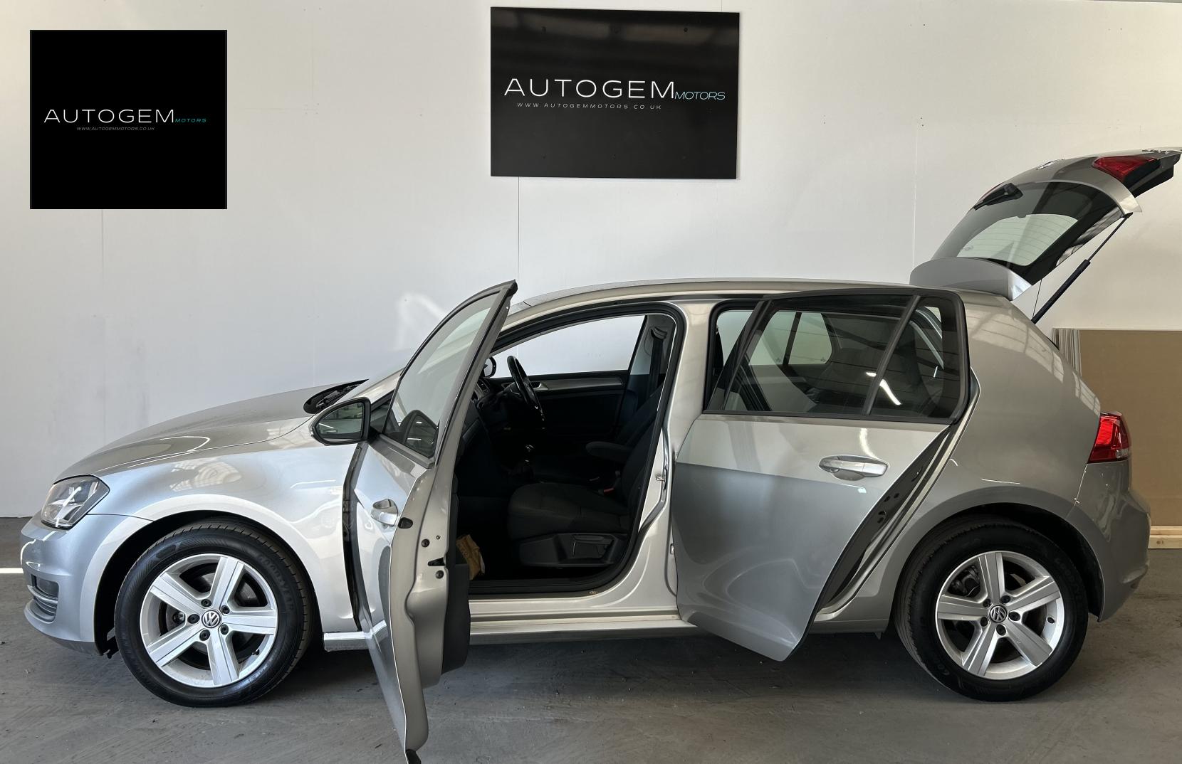 Volkswagen Golf 1.6 TDI BlueMotion Tech Match Hatchback 5dr Diesel Manual Euro 5 (s/s) (105 ps)