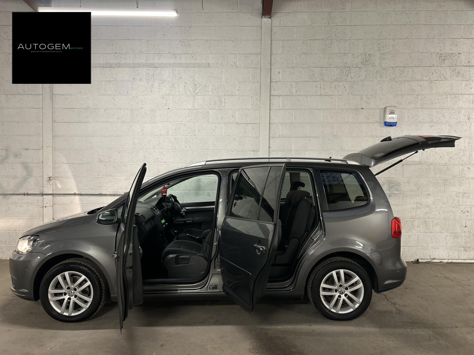 Volkswagen Touran 1.6 TDI SE MPV 5dr Diesel Manual Euro 5 (105 ps)