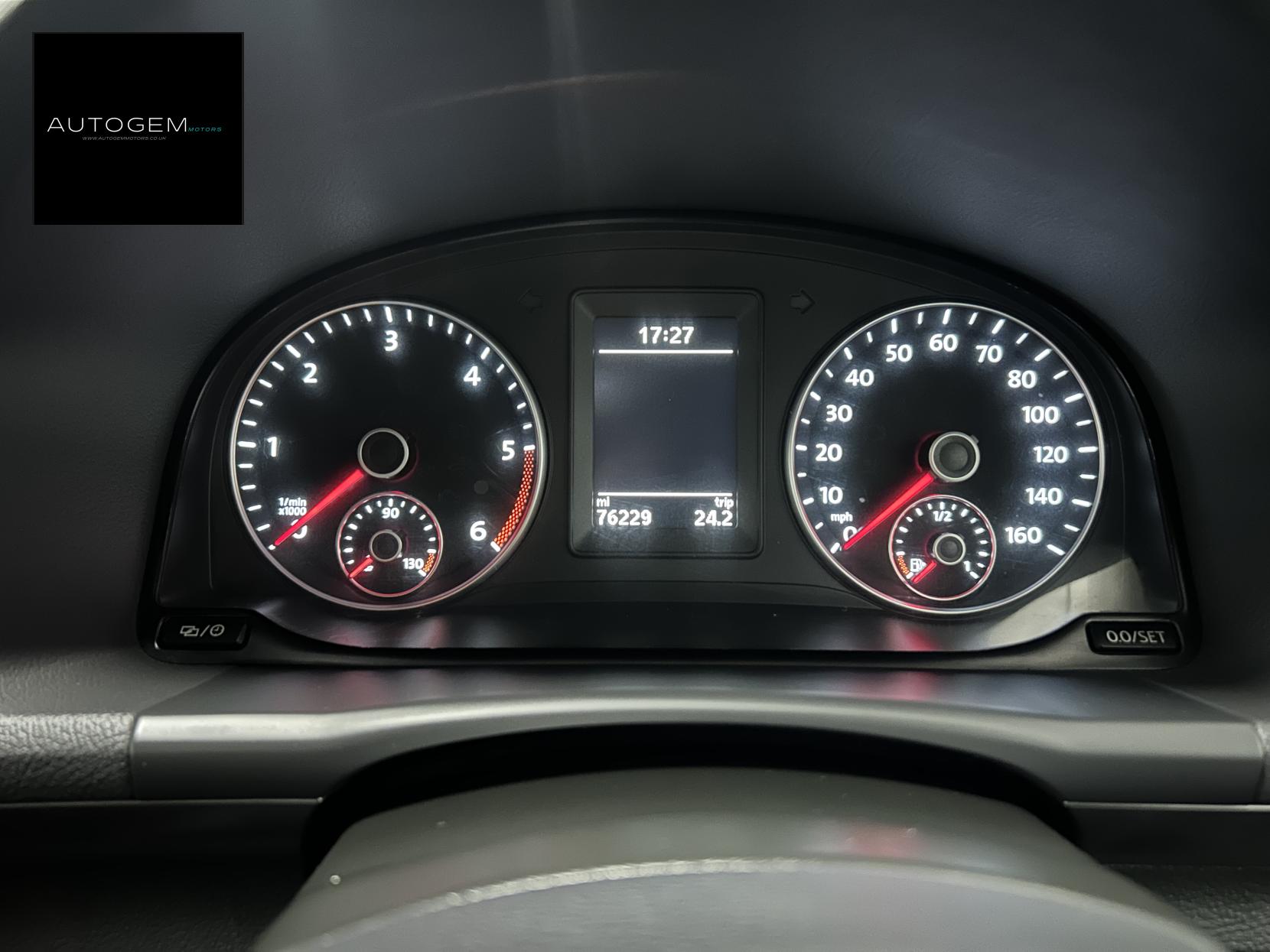 Volkswagen Touran 1.6 TDI SE MPV 5dr Diesel Manual Euro 5 (105 ps)