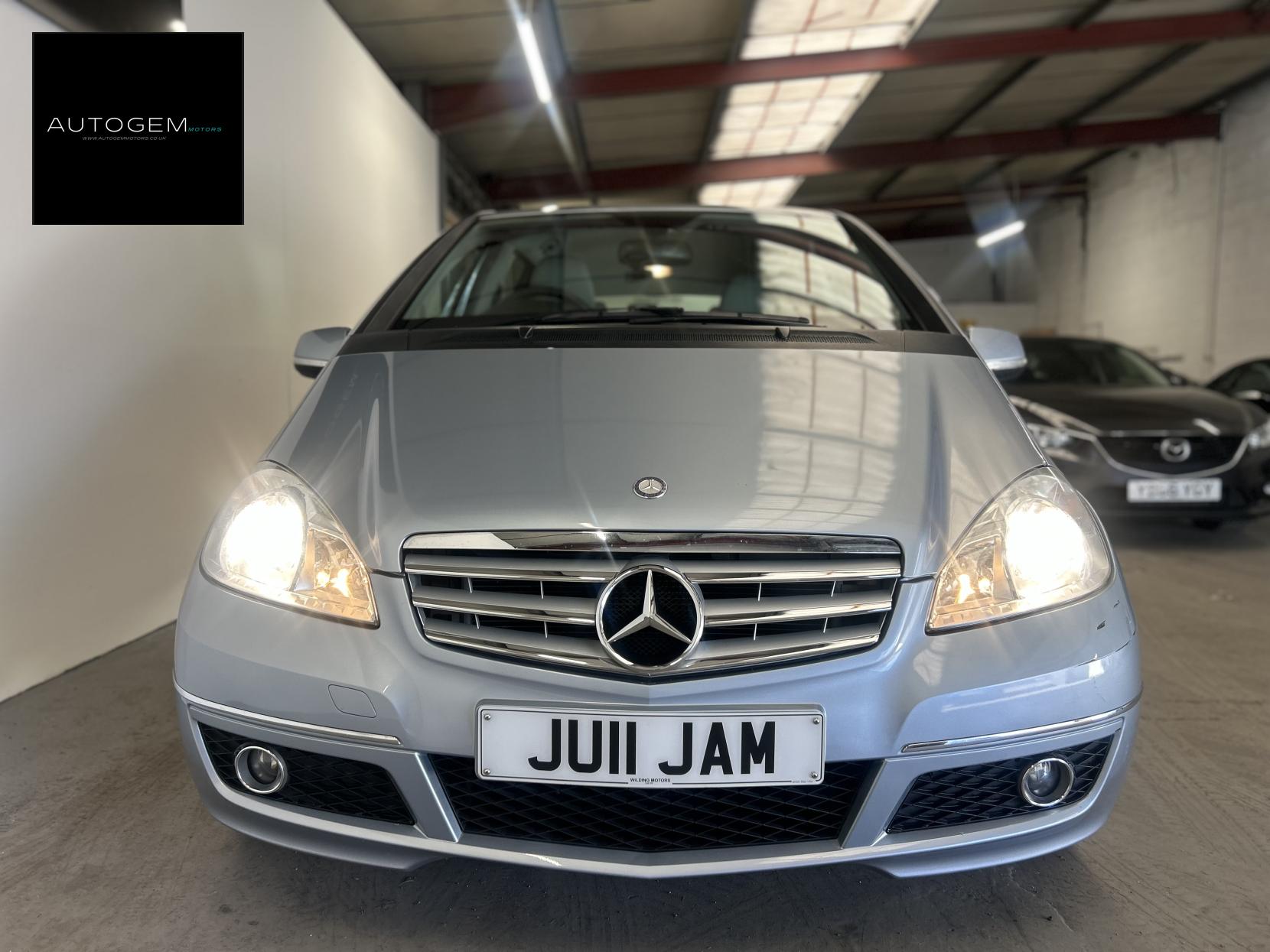 Mercedes-Benz A Class 1.7 A180 Avantgarde SE Hatchback 5dr Petrol CVT (166 g/km, 116 bhp)