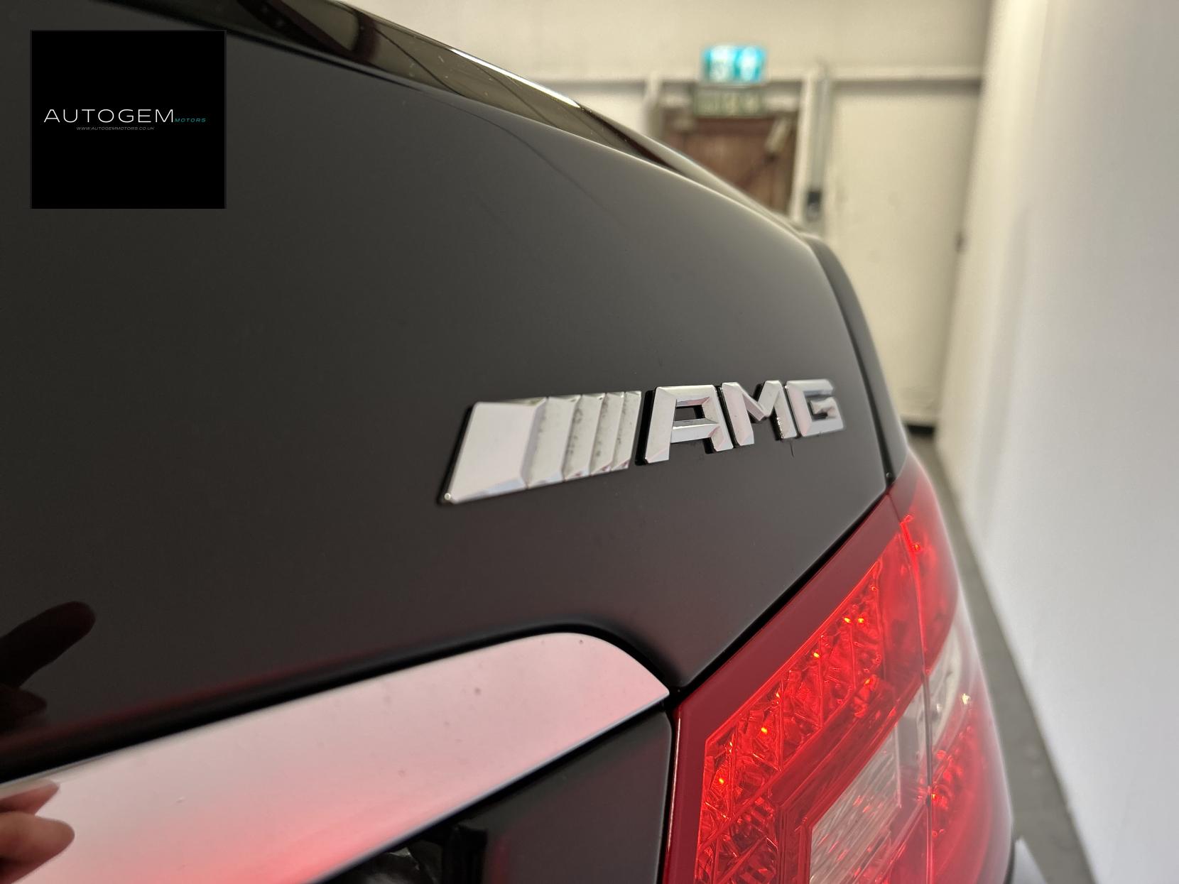 Mercedes-Benz E Class 3.0 E350 CDI V6 BlueEfficiency Sport Coupe 2dr Diesel G-Tronic Euro 5 (231 ps)