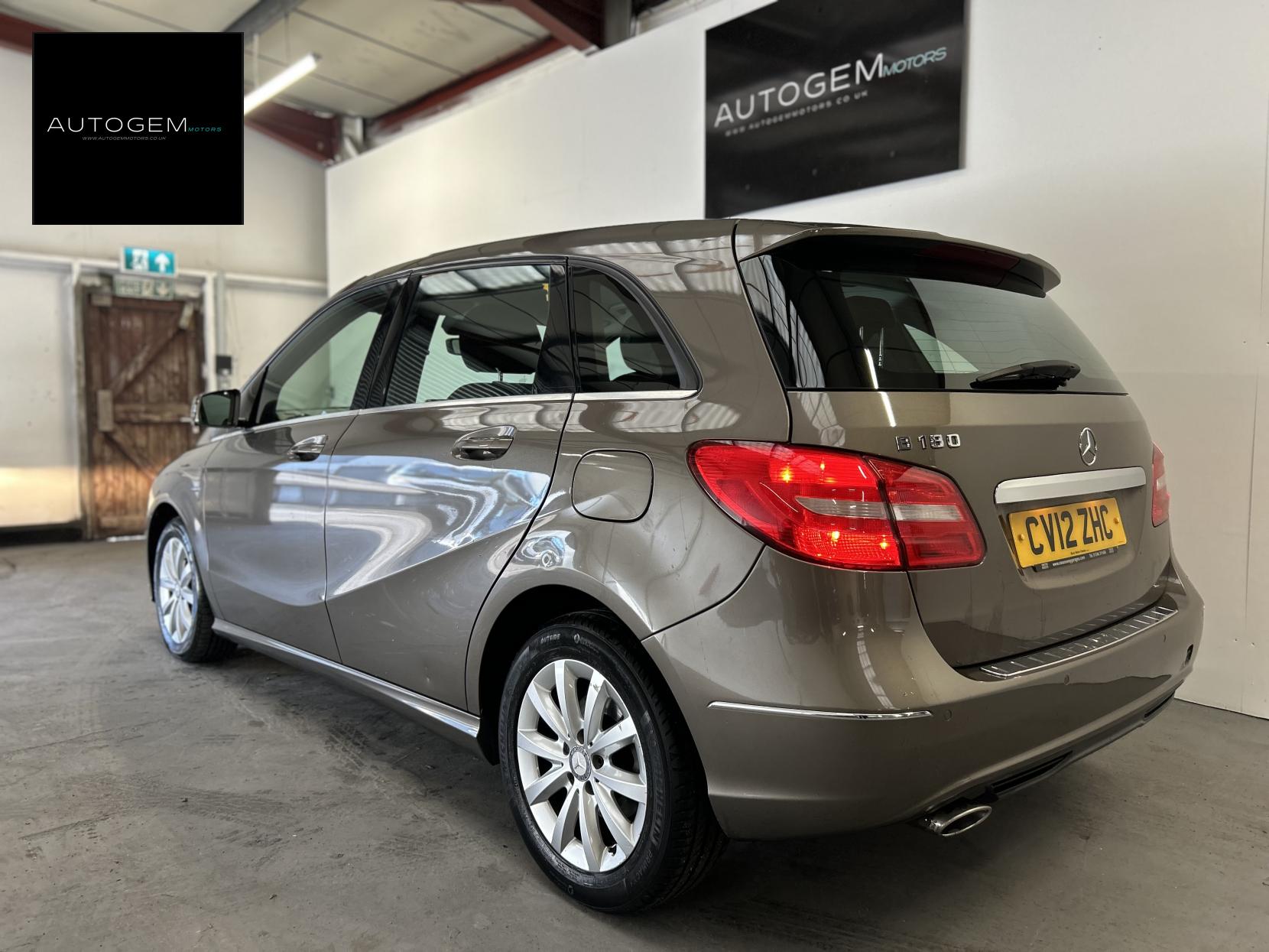 Mercedes-Benz B Class 1.6 B180 BlueEfficiency SE MPV 5dr Petrol Manual Euro 5 (s/s) (122 ps)