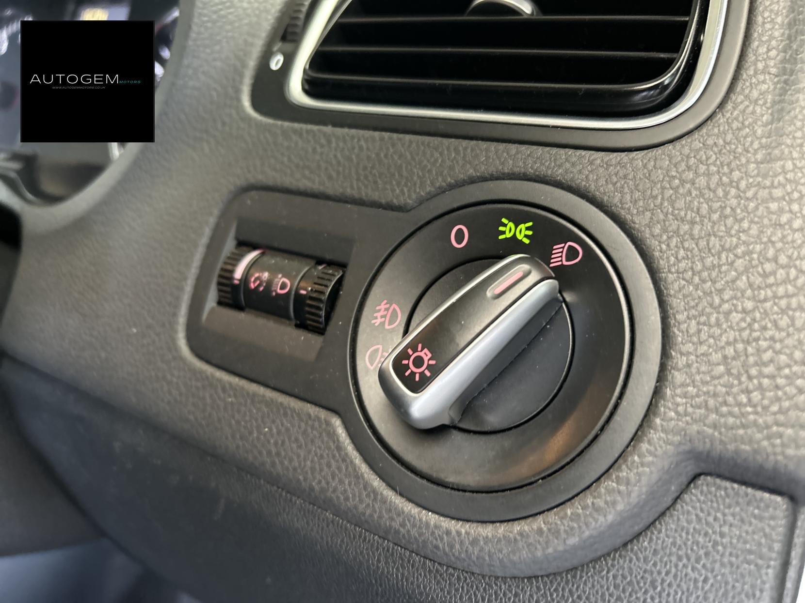 Volkswagen Polo 1.2 Match Hatchback 5dr Petrol Manual Euro 5 (60 ps)