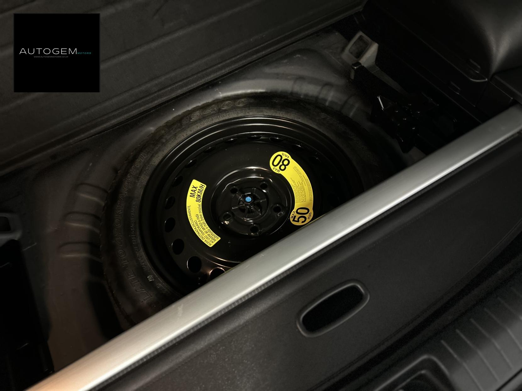 Kia Sportage 2.0 CRDi KX-3 SUV 5dr Diesel Manual AWD Euro 6 (134 bhp)