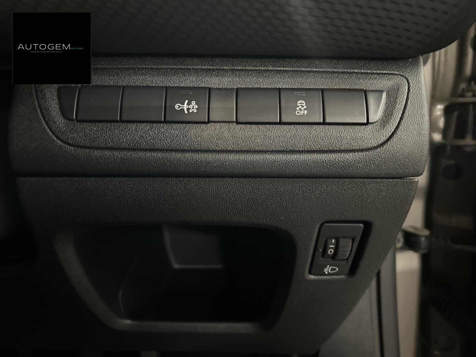 Peugeot 2008 1.4 HDi Access+ SUV 5dr Diesel Manual Euro 5 (70 ps)