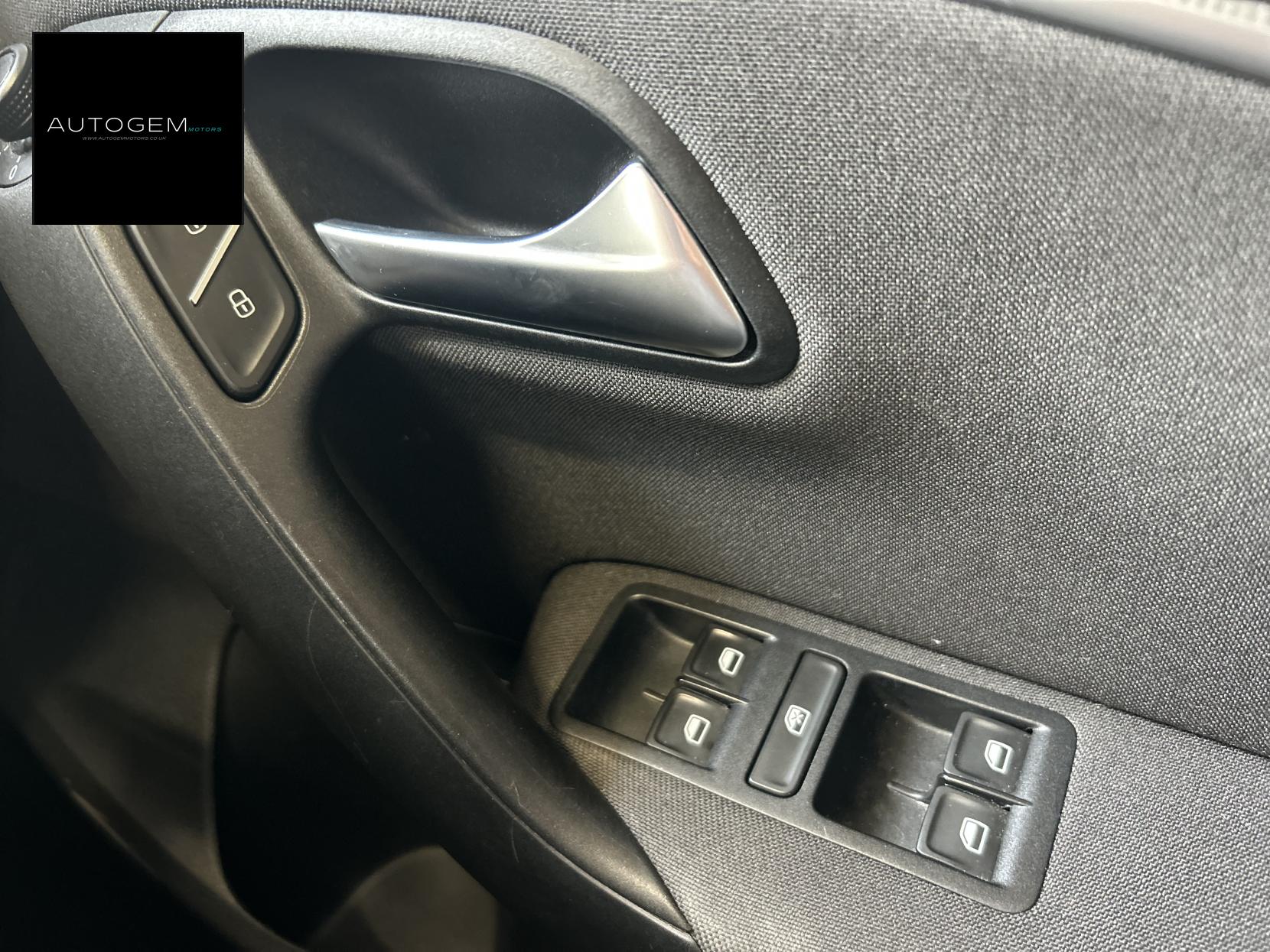 Volkswagen Polo 1.2 TSI BlueMotion Tech SE Hatchback 5dr Petrol Manual Euro 6 (s/s) (90 ps)