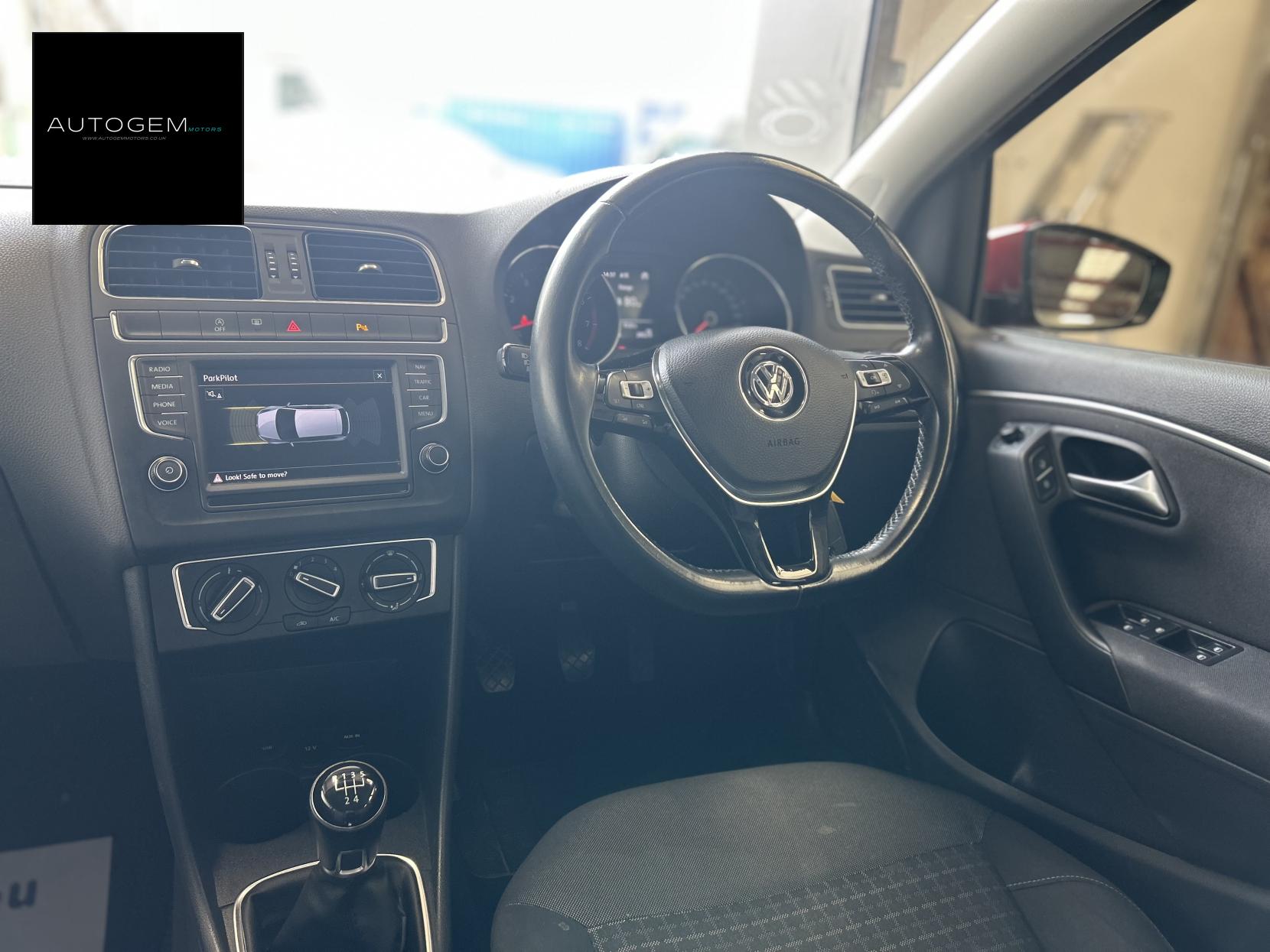 Volkswagen Polo 1.2 TSI BlueMotion Tech SE Hatchback 5dr Petrol Manual Euro 6 (s/s) (90 ps)