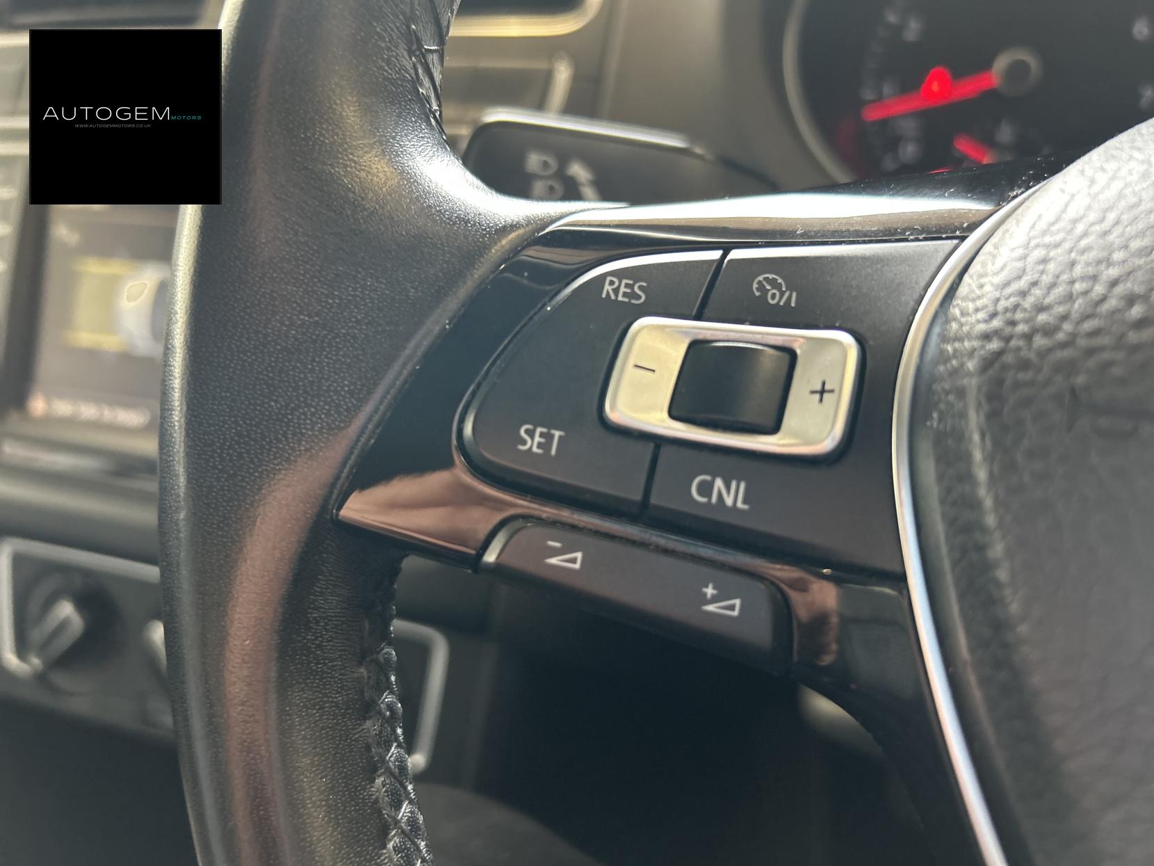 Volkswagen Polo 1.2 TSI BlueMotion Tech SE Hatchback 5dr Petrol Manual Euro 6 (s/s) (90 ps)