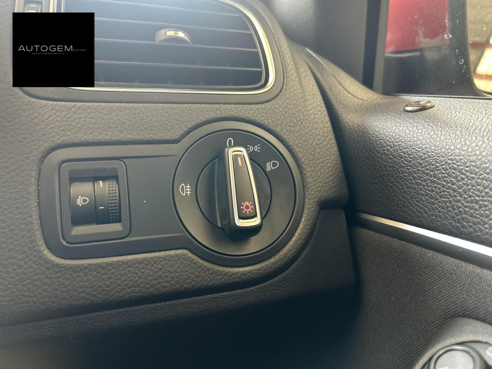 Volkswagen Polo 1.2 TSI BlueMotion Tech SE Hatchback 5dr Petrol Manual Euro 6 (s/s) (90 ps)