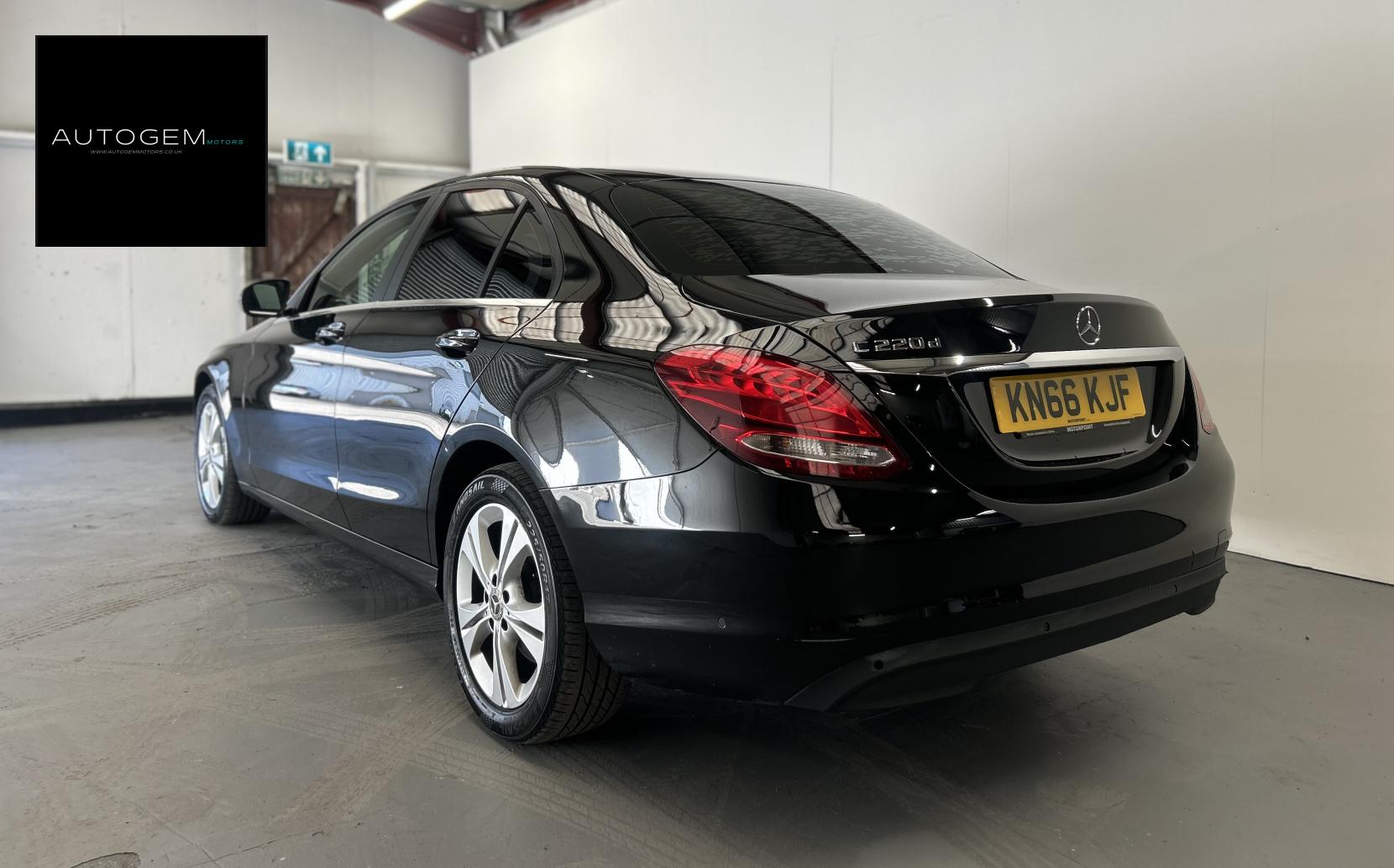 Mercedes-Benz C Class 2.1 C220d SE Executive Edition Saloon 4dr Diesel 7G-Tronic+ Euro 6 (s/s) (170 ps)