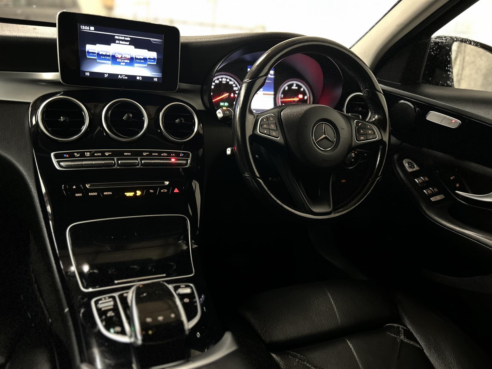 Mercedes-Benz C Class 2.1 C220d SE Executive Edition Saloon 4dr Diesel 7G-Tronic+ Euro 6 (s/s) (170 ps)