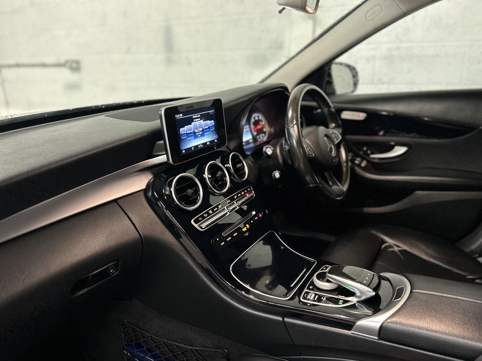 Mercedes-Benz C Class 2.1 C220d SE Executive Edition Saloon 4dr Diesel 7G-Tronic+ Euro 6 (s/s) (170 ps)