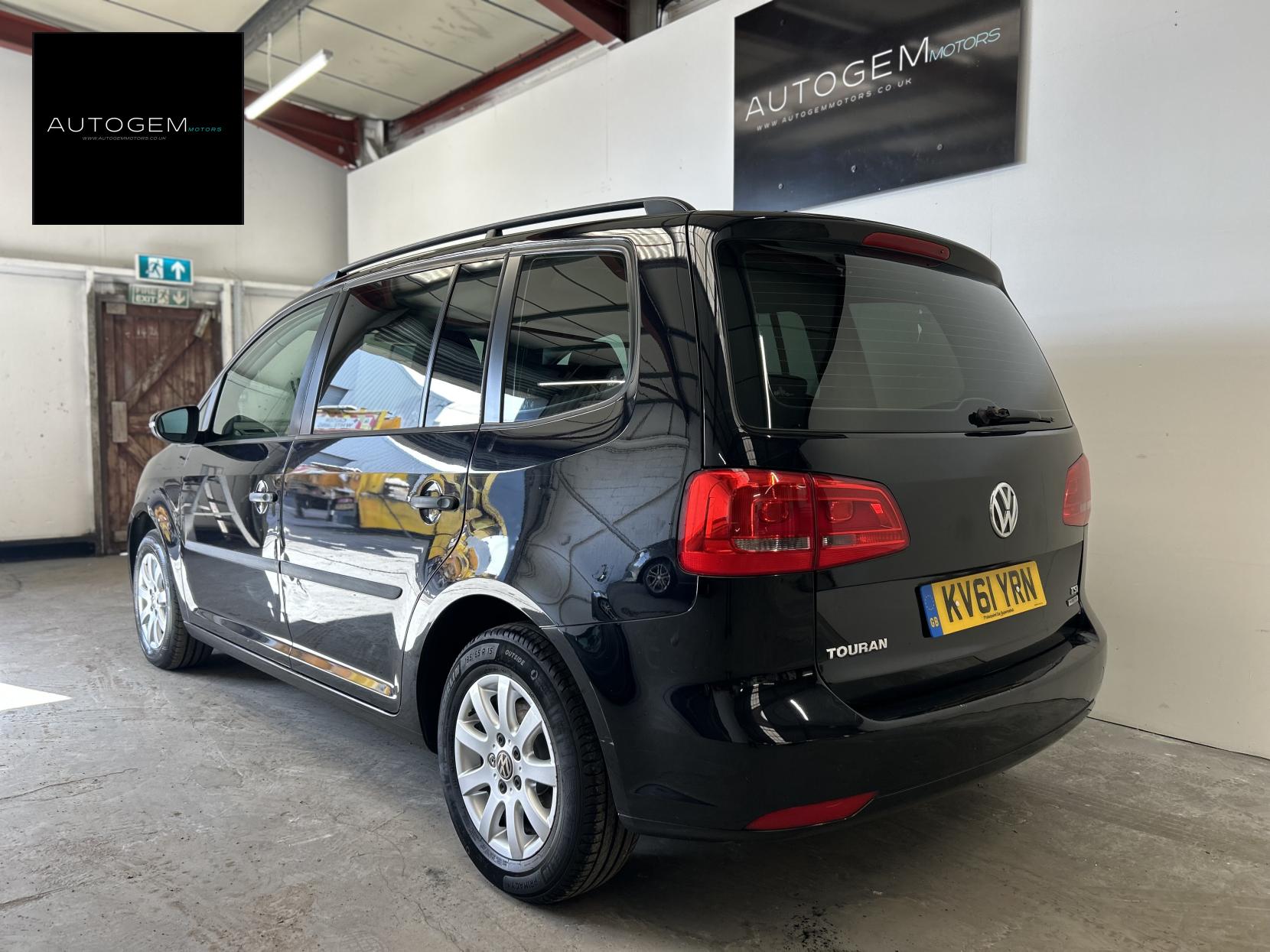 Volkswagen Touran 1.2 TSI BlueMotion Tech S MPV 5dr Petrol Manual Euro 5 (105 ps)