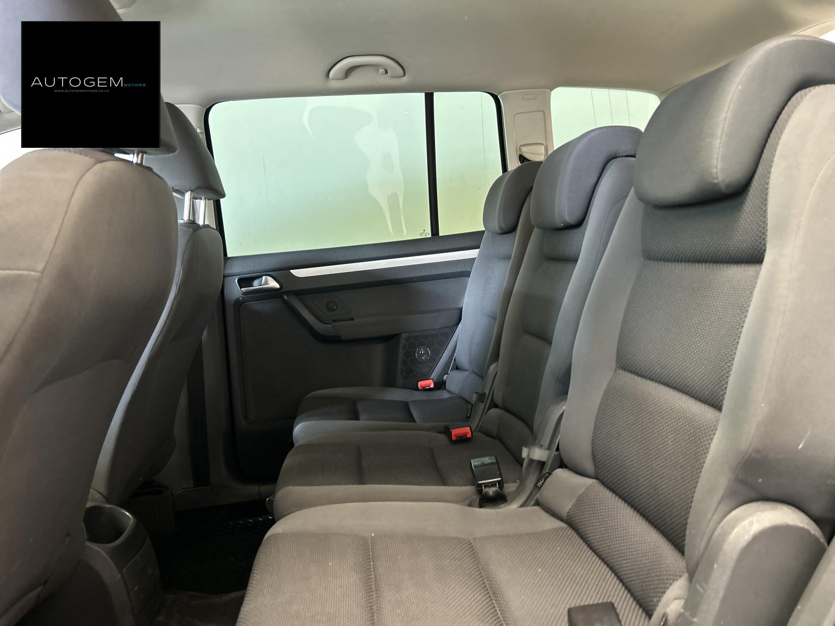 Volkswagen Touran 1.2 TSI BlueMotion Tech S MPV 5dr Petrol Manual Euro 5 (105 ps)