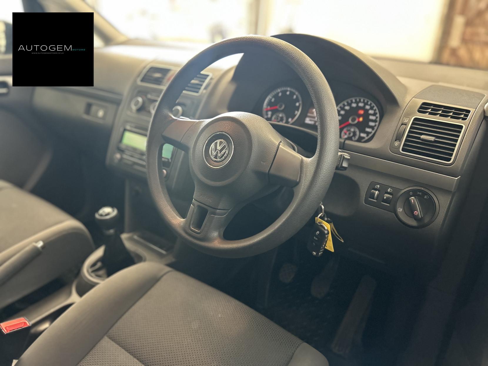 Volkswagen Touran 1.2 TSI BlueMotion Tech S MPV 5dr Petrol Manual Euro 5 (105 ps)